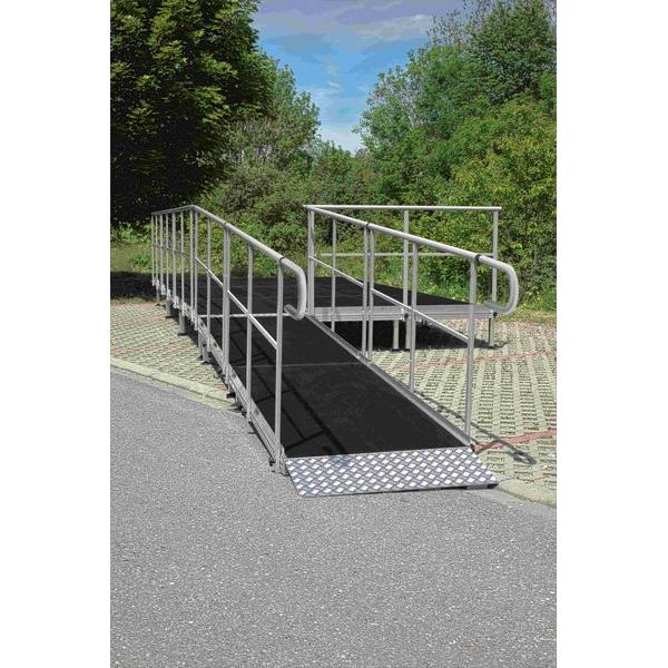Load image into Gallery viewer, Stage accessibility ramp, 40/60 cm height (Praktikus 750)-Mott Mobile Systeme-Concert Gear