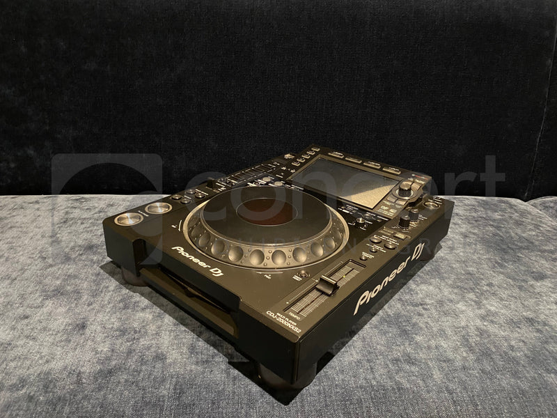 Load image into Gallery viewer, Pioneer DJM-900NXS2 & CDJ-2000NXS2 - 1 pcs available-Pioneer-Concert Gear