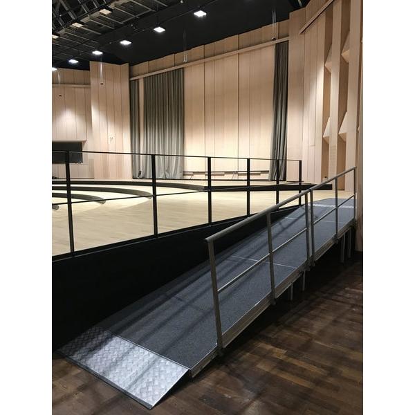 Load image into Gallery viewer, Stage accessibility ramp, 40/60 cm height (Praktikus 750)-Mott Mobile Systeme-Concert Gear