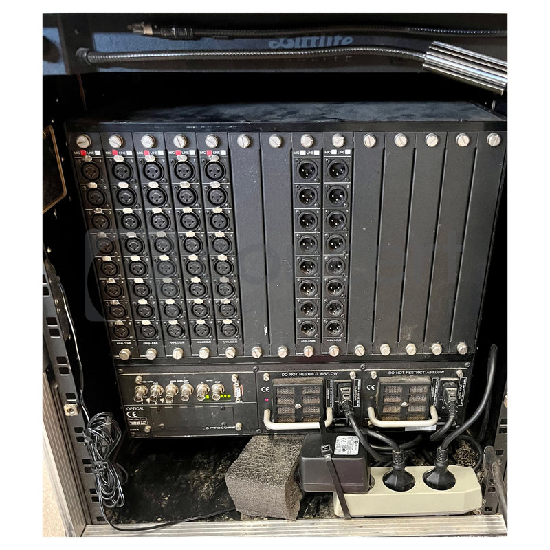 Load image into Gallery viewer, DiGiCo D1 Live Digital Audio Console with Digirack 40/16-Digico-Concert Gear