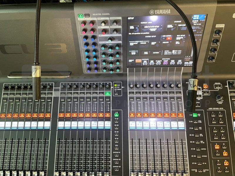 Load image into Gallery viewer, Yamaha CL3 Digital Mixing Console incl. flight case-Yamaha-Concert Gear
